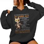 The Wearer Is 30 Birthday Woman 30S Women's Kapuzenpullover für Damen