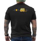 Campingan Boxenwagen Heartbeat Ecg Camper T-Shirt mit Rückendruck