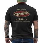 Das Ist Ein Schwerdtfeger Ding Das Würdest Du Nicht Verstehen Schwerdtfeger Name T-Shirt mit Rückendruck