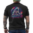 Dj Astronaut Space Galaxy Techno Rave Edm House Music Planet T-Shirt mit Rückendruck