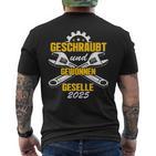 Kfz Mechatroniker Bestanden Gesellenprüfung Geselle 2025 T-Shirt mit Rückendruck