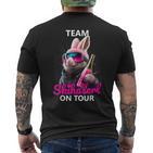 Skiing Team Skihaserl On Tour Apres-Ski T-Shirt mit Rückendruck