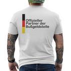 Official Partner Of The Penalty Point T-Shirt mit Rückendruck