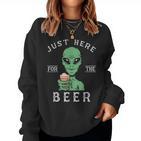 Alien And Beer Party Costume Sweatshirt Frauen