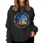 Nature Is My Religion The Earth Is My Church Mandala Tree Sweatshirt Frauen