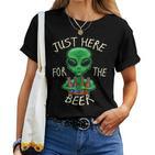 Just Here For The Beer Alien Graphic Beer T-shirt Frauen