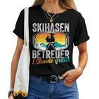 Ski Bunny Caregiver Ski Holiday Ski Instructor Apres Ski Party T-shirt Frauen