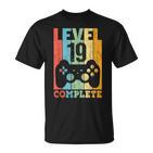 19Th Birthday Boy Girl Level 19 Years 2004  T-Shirt