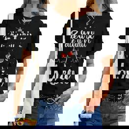 Women's With-Neck Die Tut Nix Die Will Nur Wein T-shirt Frauen - Seseable