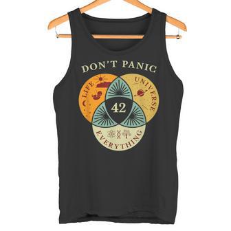 Don't Panic Life Universe Everything 42 Science Fiction Space Lovers Tank Top - Geschenkecke