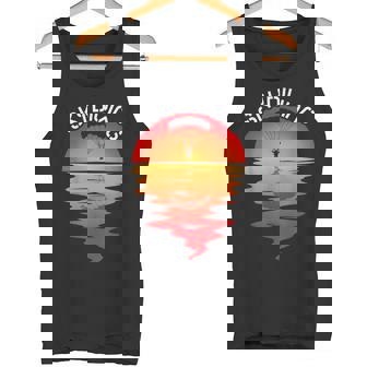 Parachuting Skydiver Vintage Sunset Parachutist Skydiving Tank Top - Monsterry