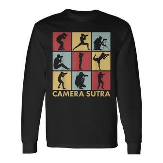 Camera Sutra Camera Photography Photographer Langarmshirts - Geschenkecke