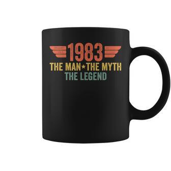 1983 The Man The Myth The Legend Taza de café - Regaloses