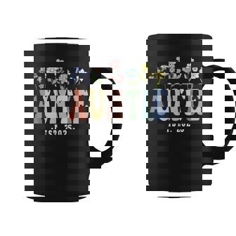 Auntie 2025 Auntie To Be Wildflower Floral Coffee Mug - Seseable