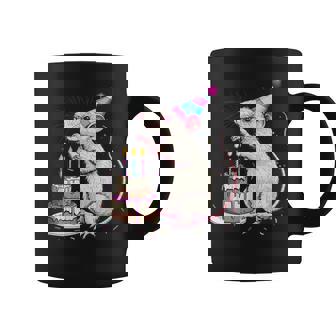 Celebra Con El Pastel De Cumpleaños De La Rata Blanca Y Sonrisas Taza de café - Regaloses