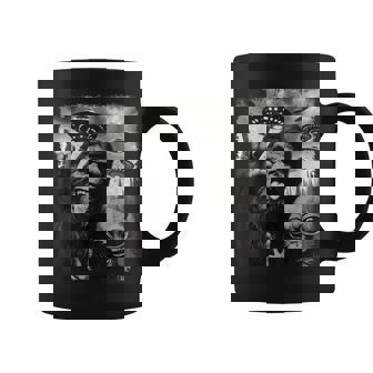 Bigfoot & Alien Sasquatch Rock On Hand Sign Ufo Selfie Coffee Mug | Mazezy