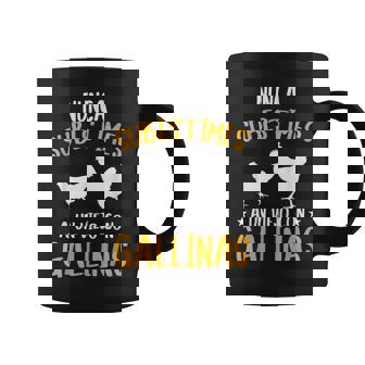 Hombre Agricultor Pollo Nunca Subestimes A Uniejo Con Gallinas Taza de café - Regaloses