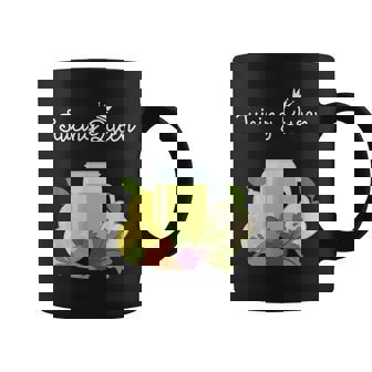 Juicing Queen Green Juice Vegetarian Vegan T Shirt Graphic Print Coffee Mug - Monsterry