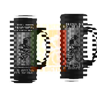 Laida Es Mejor En Una Bicicleta Bicicleta Ciclista Taza de café - Regaloses