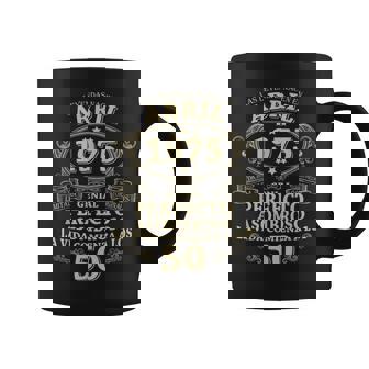Las Leyendas Nacen En Abril 1975 50 Años Regalo Hombre Taza de café - Regaloses
