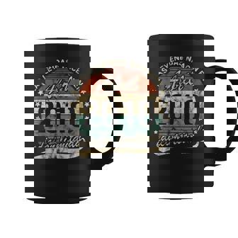 Las Leyendas Nacen En Abril 2010 Chico O Chica Retro Taza de café - Regaloses