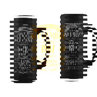 Las Leyendas Nacen En Septiembre De 1967 57 Años Cumpleaños Taza de café - Regaloses