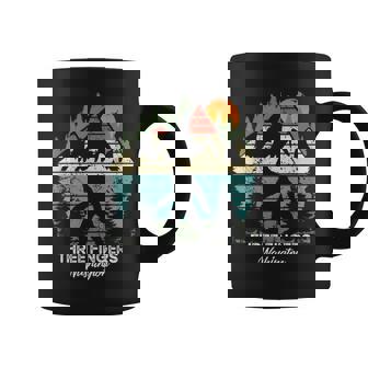 Vintage Three Fingers Washington National Park Retro 80's Graphic Print Coffee Mug - Monsterry