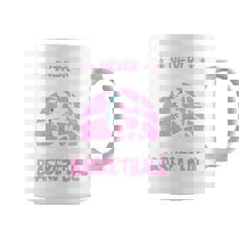 Baloncesto Never Underestimate A Girl Who Plays Basketball Manga Larga Taza de café - Regaloses