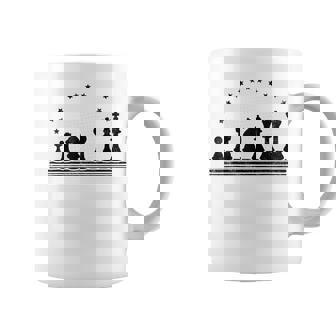 The Chess Evolution Retro Checkmate Hombres Ajedrez Taza de café - Regaloses