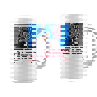 Donald Trump 2024 Sobrevivió A Disparo En Mitin Electoral Taza de café - Regaloses