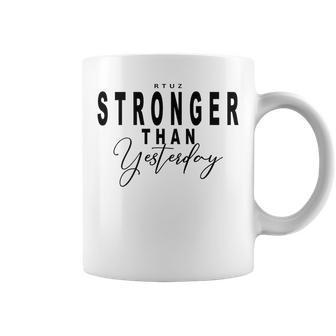 Fitness Saying Stronger Than Yesterday Blue Tassen - Geschenkecke