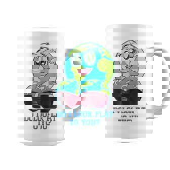 Do I Look Flat To You Earth Day Mother Day Coffee Mug | Seseable UK