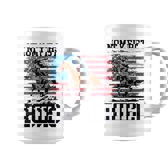 Not My First Rodeo Cowboy Riding Horseintage Bandera De Estados Unidos Taza de café - Regaloses