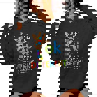 Its Ok To Be Different Autism Awareness Giraffe Autistic Women Hoodie - Thegiftio UK