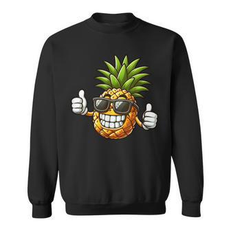 Cool Pineapple Wearing Sunglasses Fun Fruit Sweatshirt - Geschenkecke