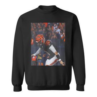 Retro Burrow Vintage Lover 90S Graphic Sweatshirt - Thegiftio UK