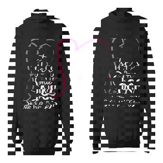 Sisters On The Loose Sisters Trip 2025 Vacation Lovers Sweatshirt - Thegiftio UK