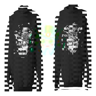 St Patrick's Day Dental Squad Dentistry Th Dabbing Tooth Sweatshirt | Mazezy