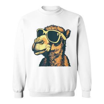 Camel With Sunglasses Gray Sweatshirt - Geschenkecke