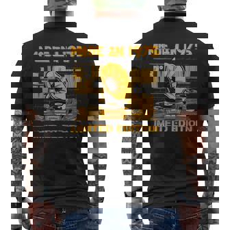 1975 Record Player Men's T-shirt Back Print | Mazezy