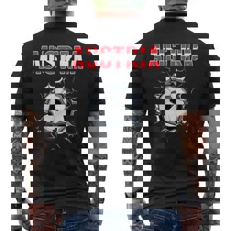 Austria Football Fans Jersey Austrian Football In Cracked Wall T-Shirt mit Rückendruck - Geschenkecke