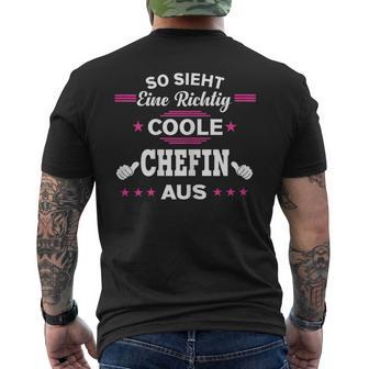 Beste Chefin So Sieht Eine Richtig Coole Chefin German T-Shirt mit Rückendruck - Geschenkecke