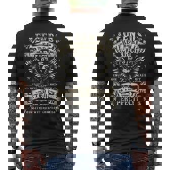 Cadeaux D'anniversaire De 50 Ans Pour Homme 50E Anniversaire De Mars 1975 T-shirt imprimé au dos - Cadeauxyz