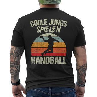 Cool Boys Playing Handball Handballer Boys Children's T-Shirt mit Rückendruck - Geschenkecke