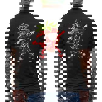 Dabbing Red Strawberry Red Berry With Strawberry T-Shirt mit Rückendruck - Geschenkecke