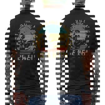 Damen In A World Full Of Karens Be A Beth T-Shirt mit Rückendruck - Geschenkecke