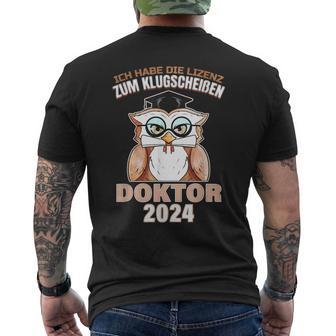 Doctor 2024 Graduation PhD Graduation Party Doctorate T-Shirt mit Rückendruck - Geschenkecke