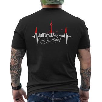 Düsseldorf Skyline Heartbeat Heart I Love Düsseldorfer T-Shirt mit Rückendruck - Geschenkecke