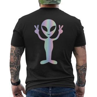 Alien Peace Sign Smiling Face Rave Music Trippy T-Shirt mit Rückendruck - Geschenkecke