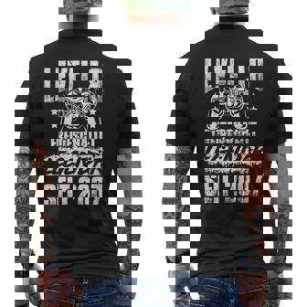 Level 18 Geburtstag Junge Gamer Mann Dekoolljährig 2007 T-Shirt mit Rückendruck - Geschenkecke